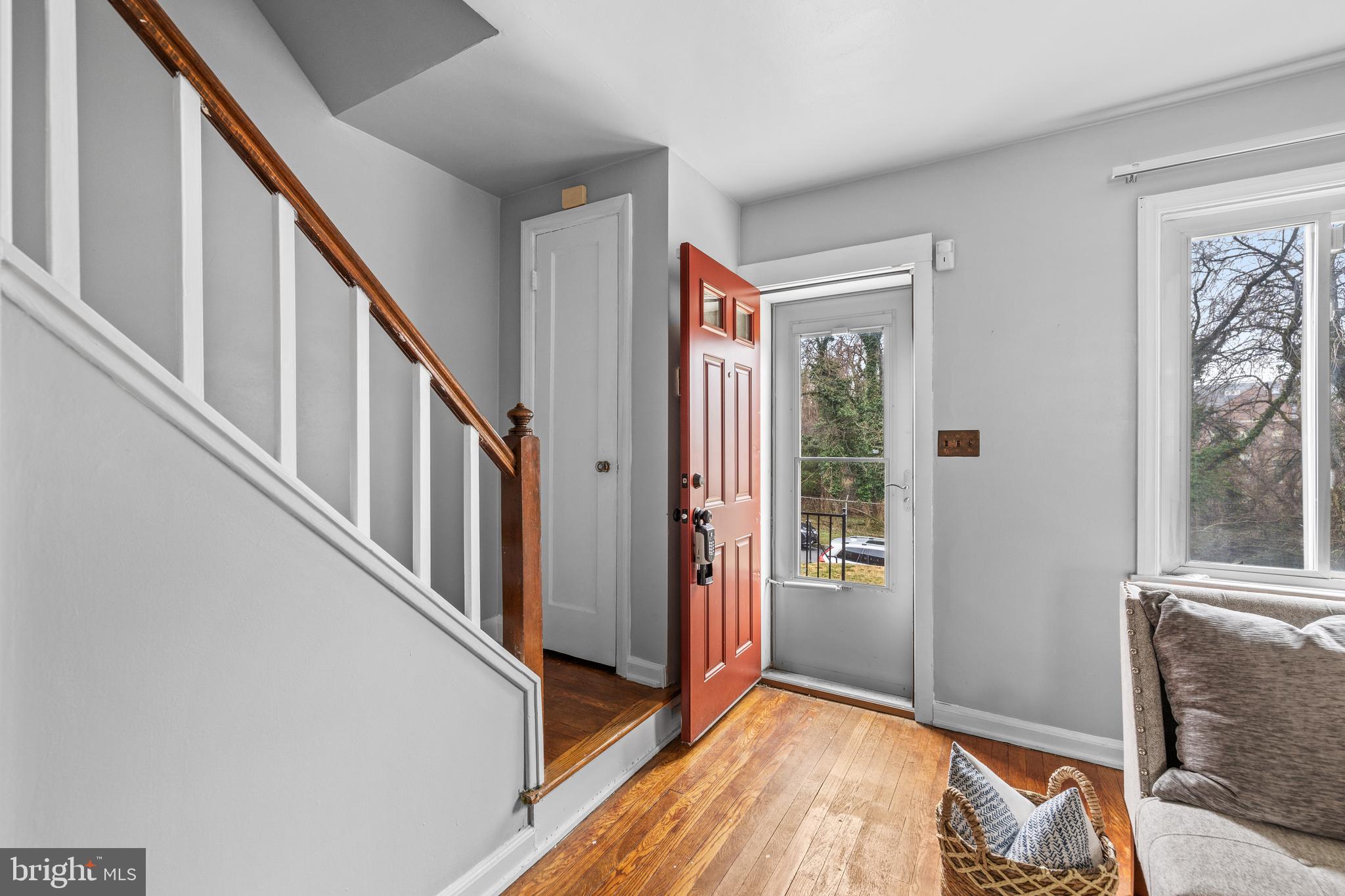 4522 Mountview Road Baltimore, MD 21229 - Photo 3 of 24 Gallery Image 3