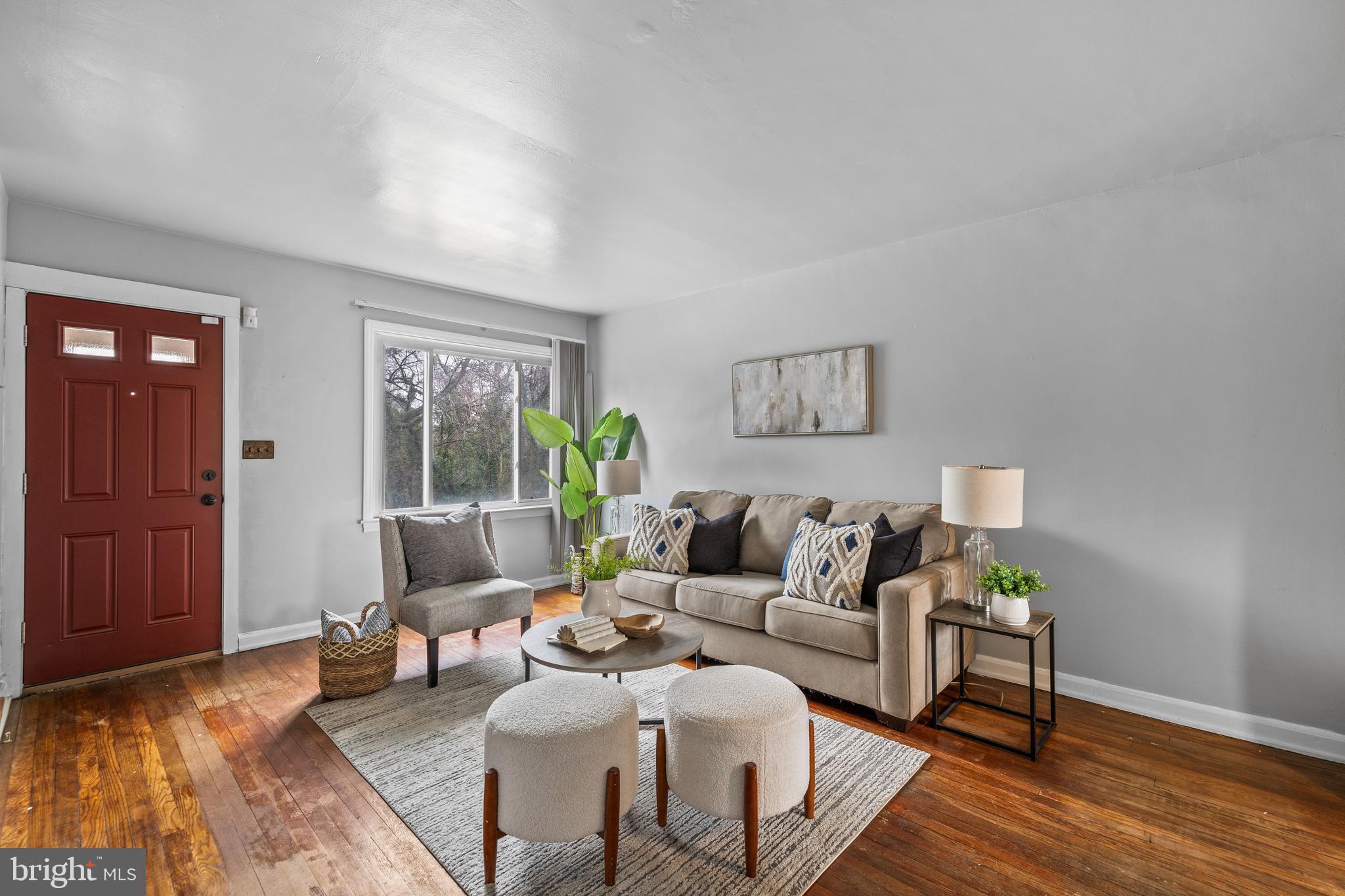 4522 Mountview Road Baltimore, MD 21229 - Photo 6 of 24 Gallery Image 6