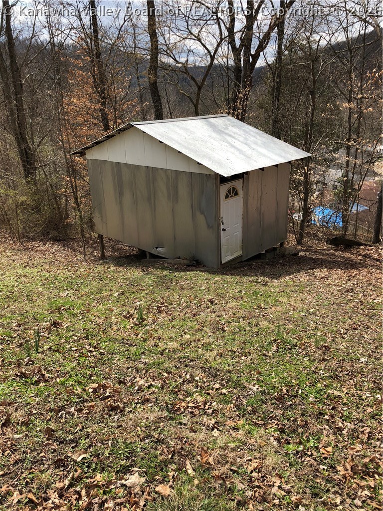 747 Timber Lane Elkview, WV 25071 - Photo 9 of 9 Gallery Image 9