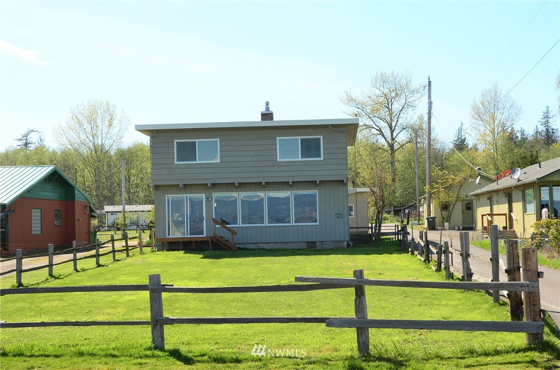 2143 Lummi Shore Road Bellingham, WA 98226 - Photo 1 of 25 Gallery Image 1
