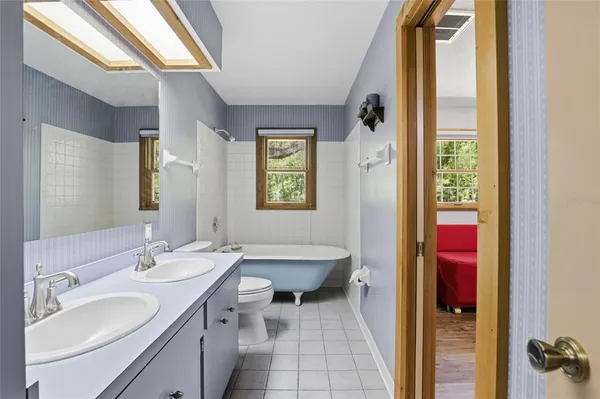 $659,000 | 818 Northeast 783rd Street, Old Town, FL 32680