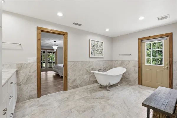 $659,000 | 818 Northeast 783rd Street, Old Town, FL 32680