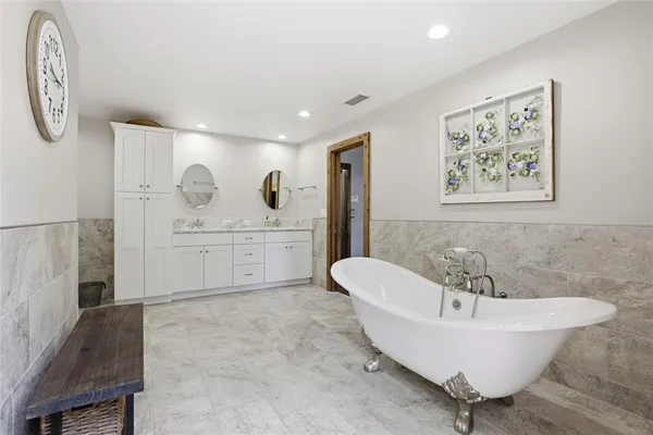 $659,000 | 818 Northeast 783rd Street, Old Town, FL 32680