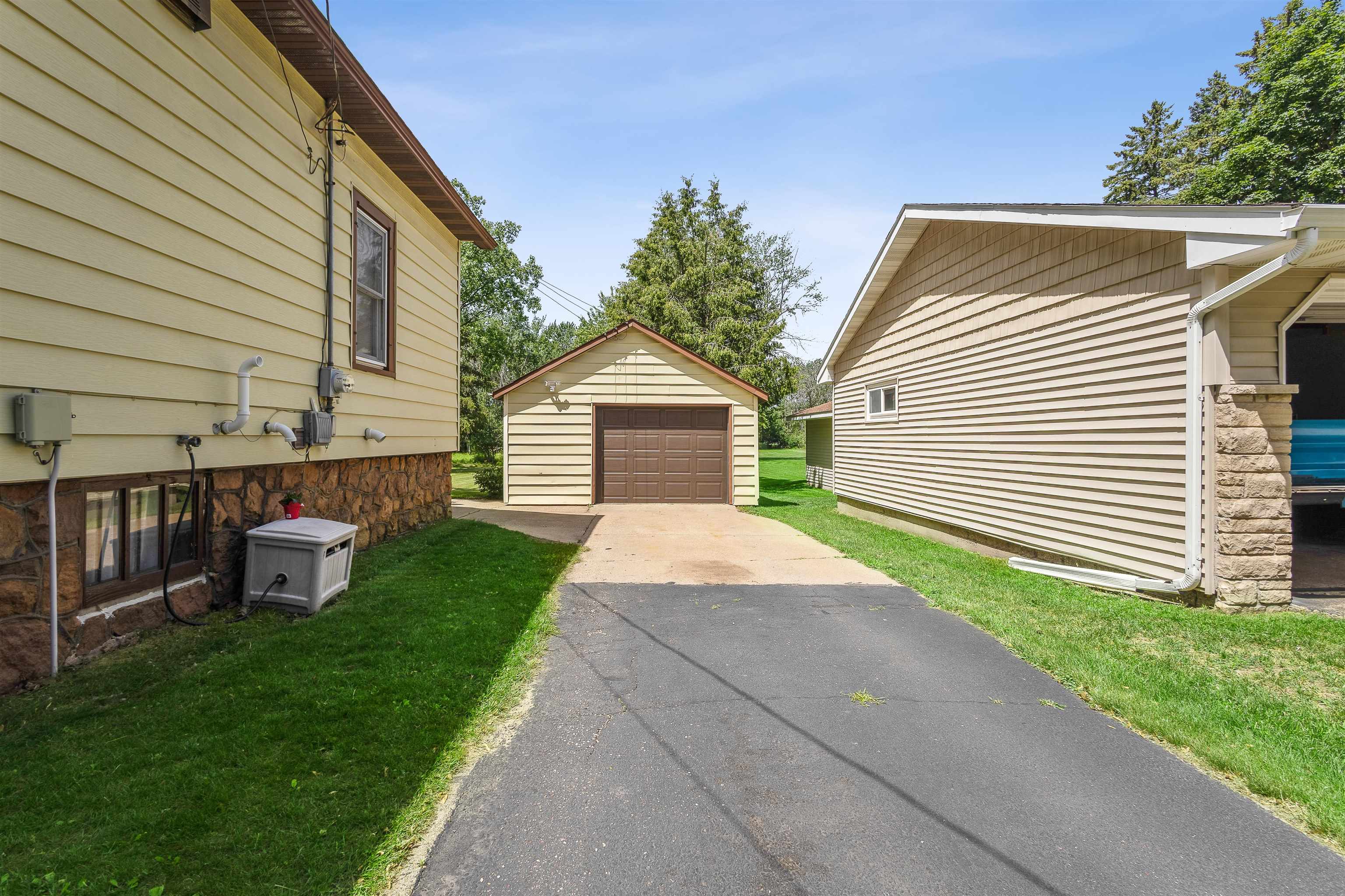 136 2nd Street North Stevens Point, WI 54481 - Photo 31 of 33