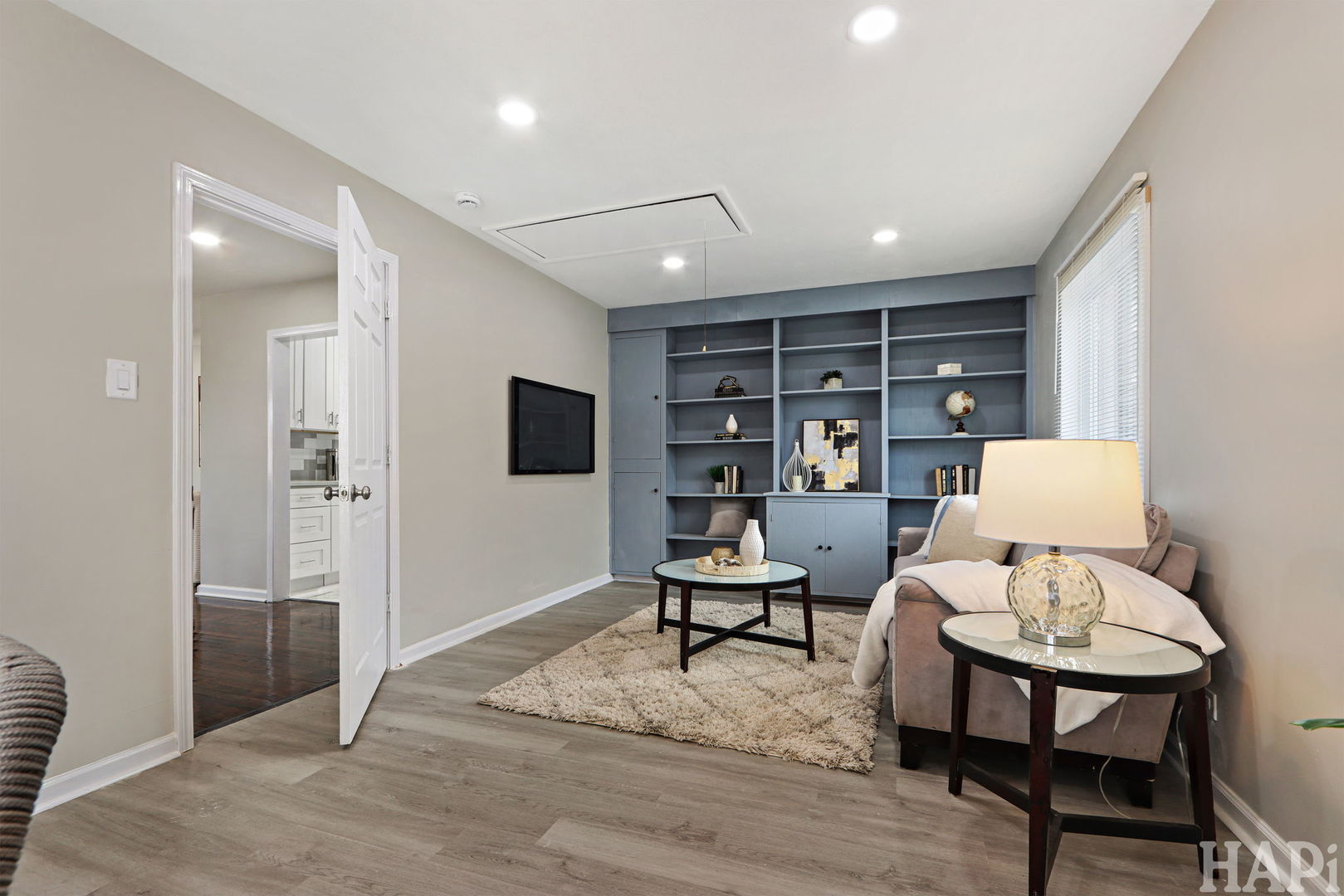 75 Carthage Lane Hoffman Estates, IL 60169 - Photo 7 of 25