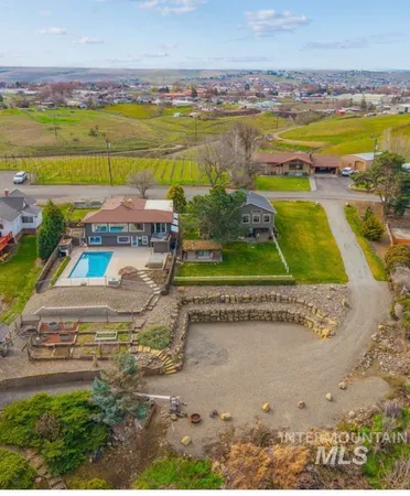$878,000 | 1750 Valleyview Drive, Clarkston, WA 99403
