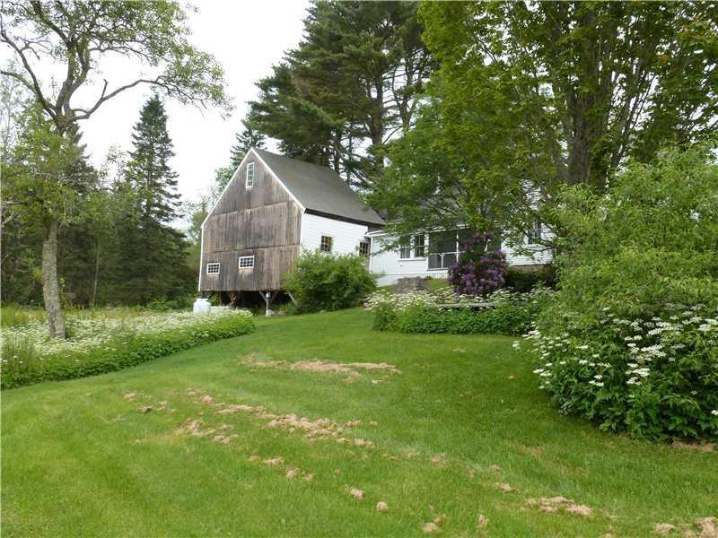 33 Fir Hollow Road Pemaquid, ME 04558 - Photo 16 of 35 Exterior Back.