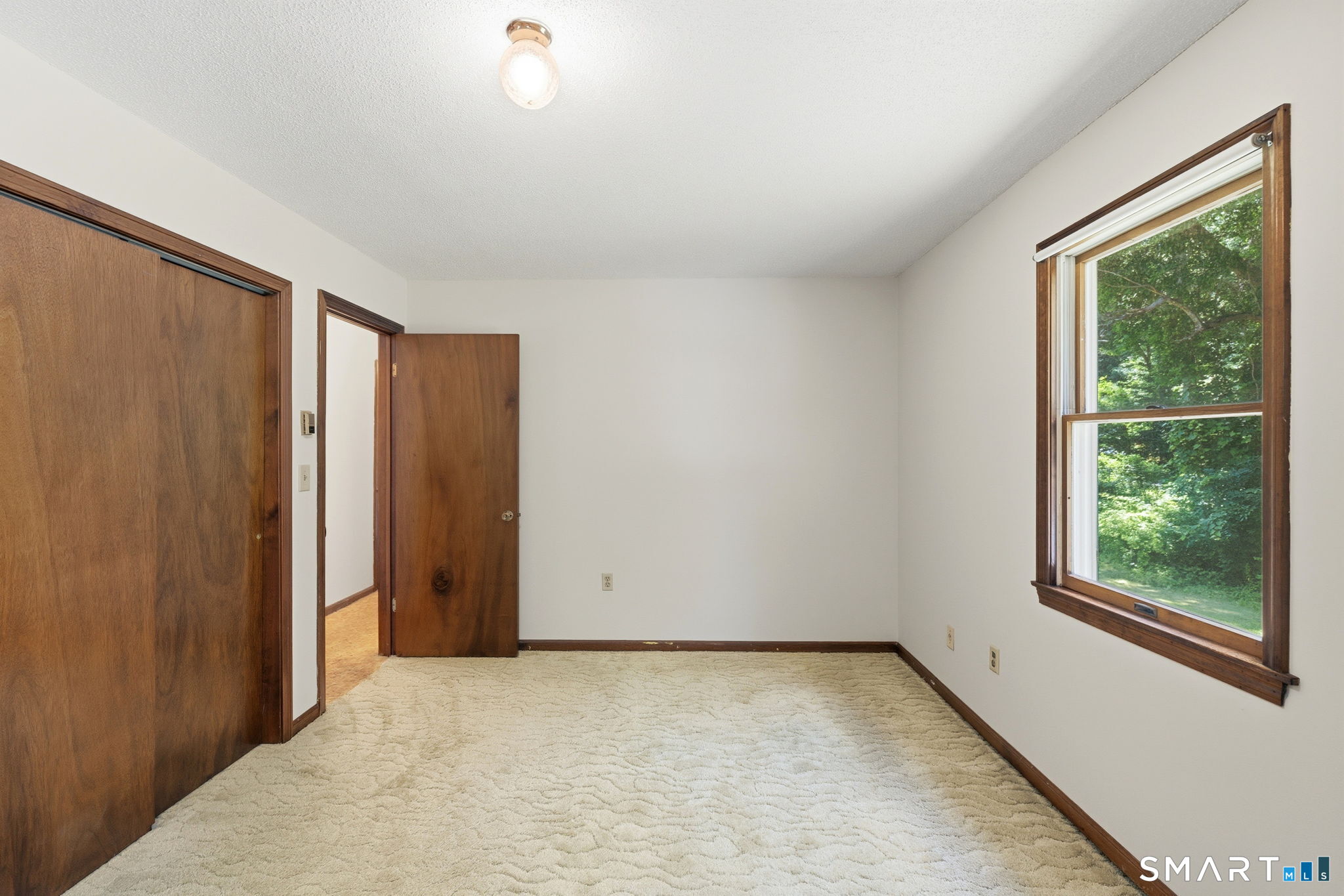 19 Holmes Road East Lyme, CT 06333 - Photo 27 of 39