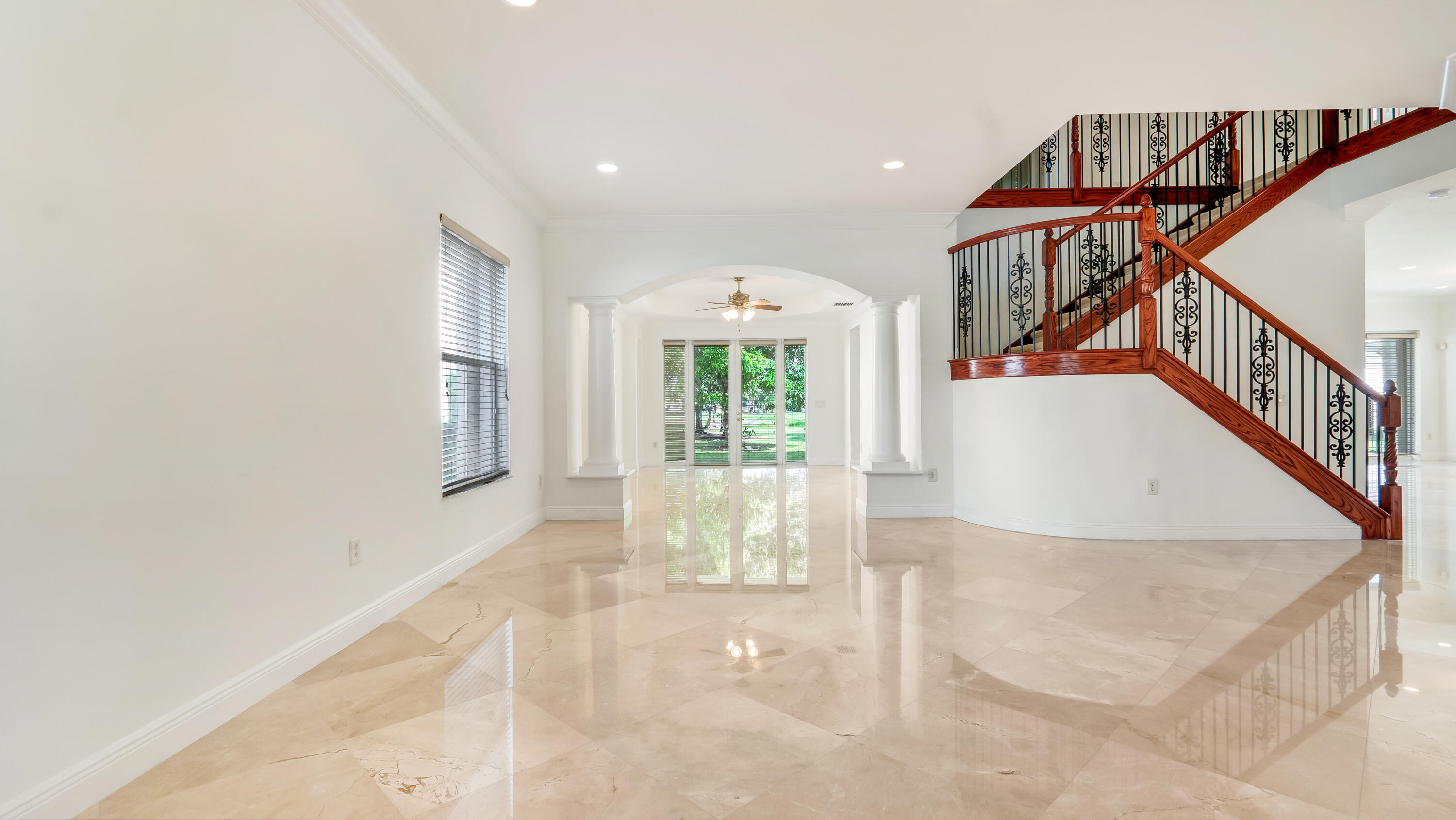 8902 Woodgrove Ridge Court Boynton Beach, FL 33473 - Photo 14 of 34 VBA00852