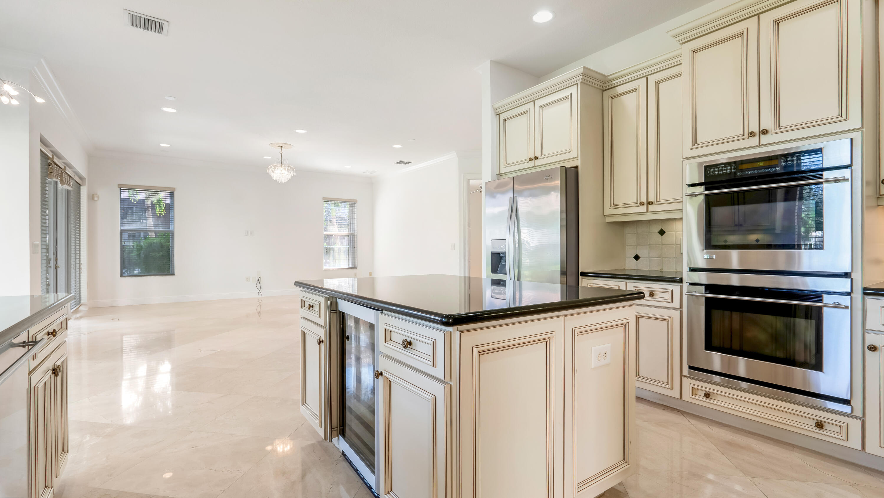 8902 Woodgrove Ridge Court Boynton Beach, FL 33473 - Photo 22 of 34 VBA00876