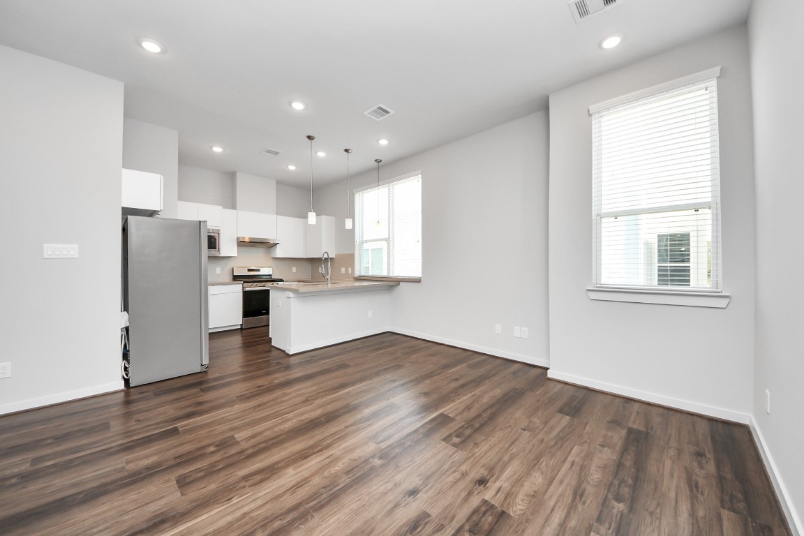 608 Thornton Road, Unit A Houston, TX 77018 - Photo 23 of 44 a view of kitchen with wooden floor
