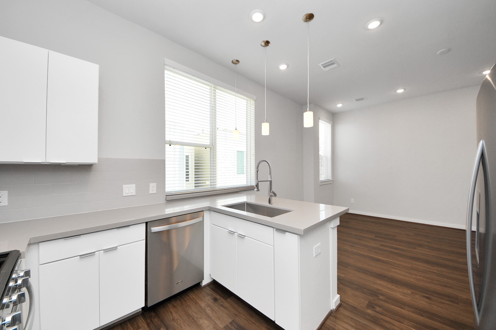 608 Thornton Road, Unit A Houston, TX 77018 - Photo 31 of 44