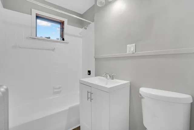 $419,000 | 16 Amherst Street, Springfield, MA 01109