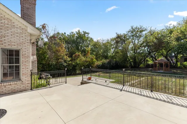 $749,900 | 138 Evaline Drive, Troy, MI 48085