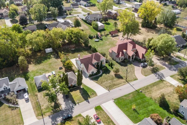 $749,900 | 138 Evaline Drive, Troy, MI 48085