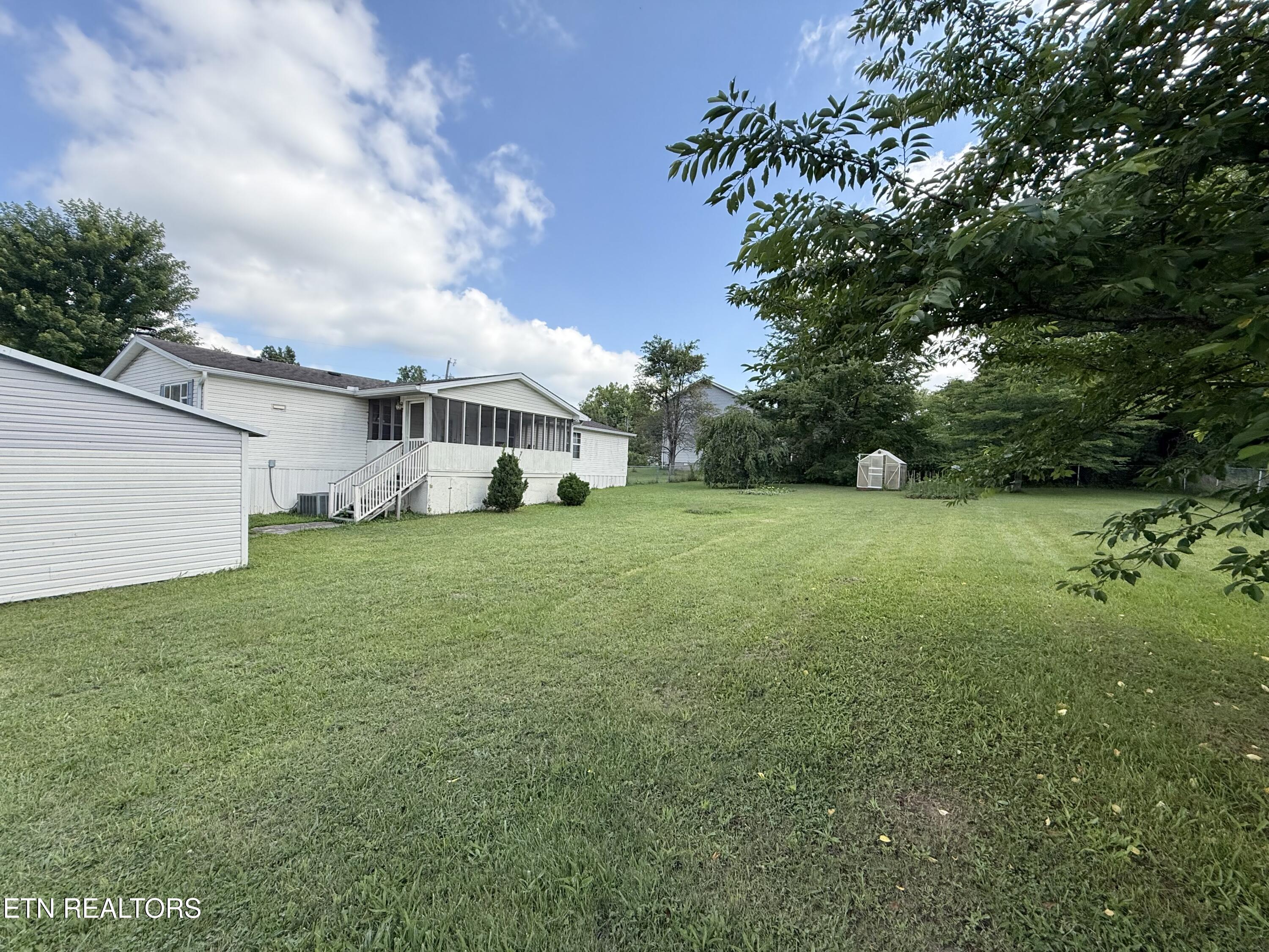 207 4th Street Corryton, TN 37721 - Photo 22 of 23 Back yard