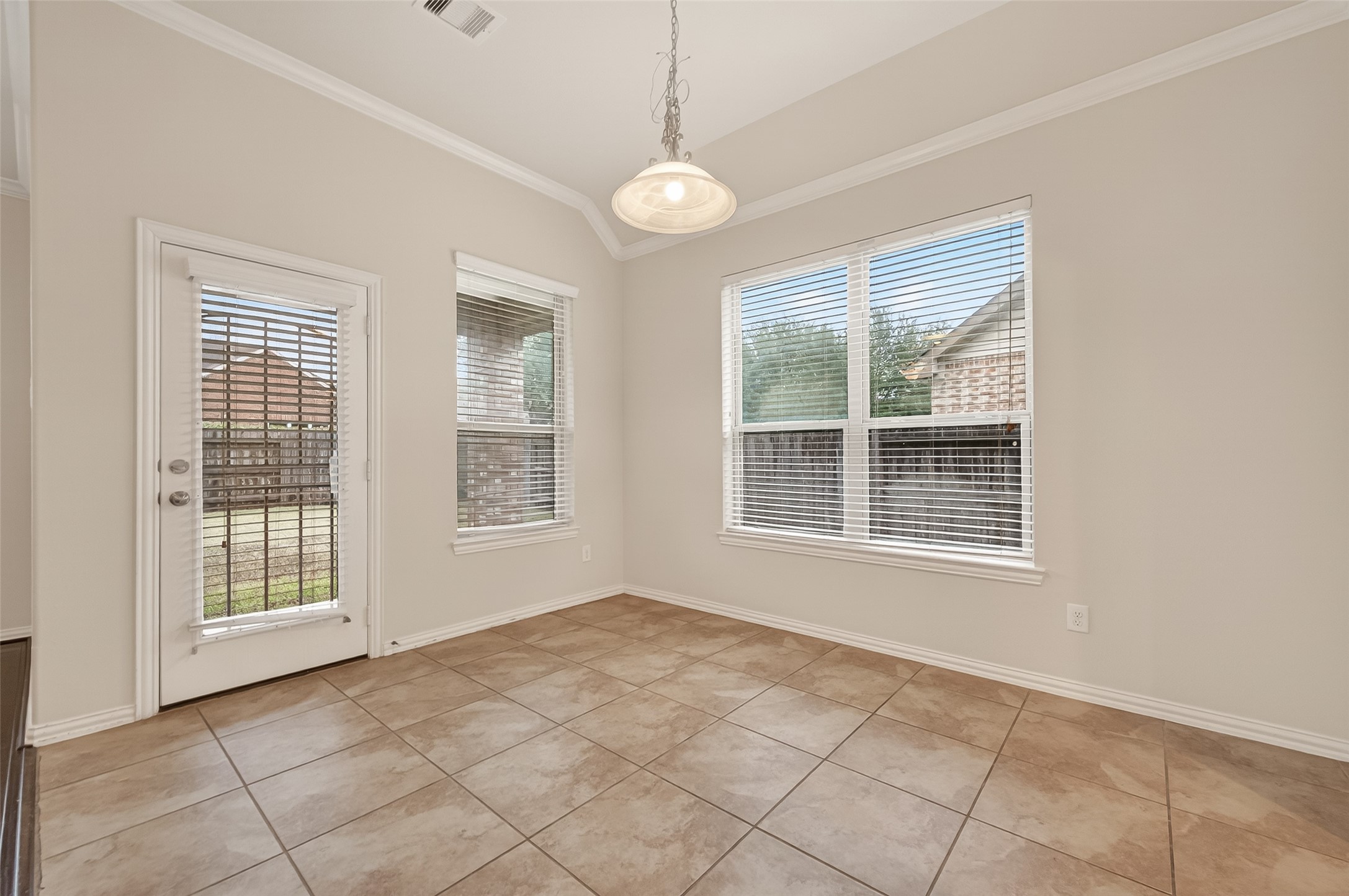 9423 West Nightingale Hill Lane Katy, TX 77494 - Photo 11 of 45