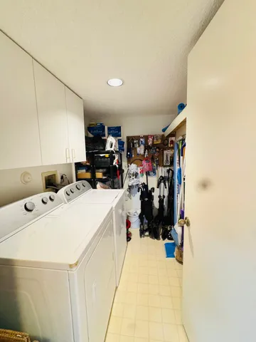 $1,700 | 4735 Lucerne Lakes Boulevard East, Unit 410, Lake Worth, FL 33467