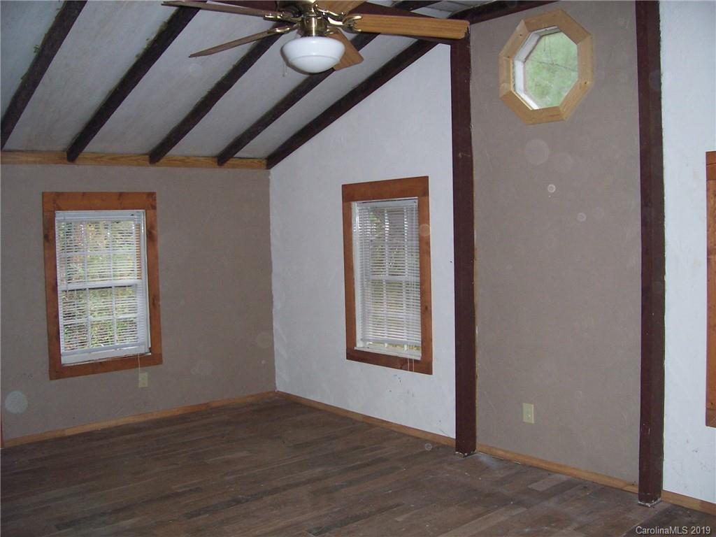 2331 Deep Cove Road Nebo, NC 28761 - Photo 4 of 9 Gallery Image 4