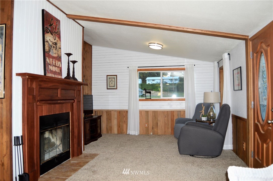 209 Tilton View Road Morton, WA 98356 - Photo 9 of 40