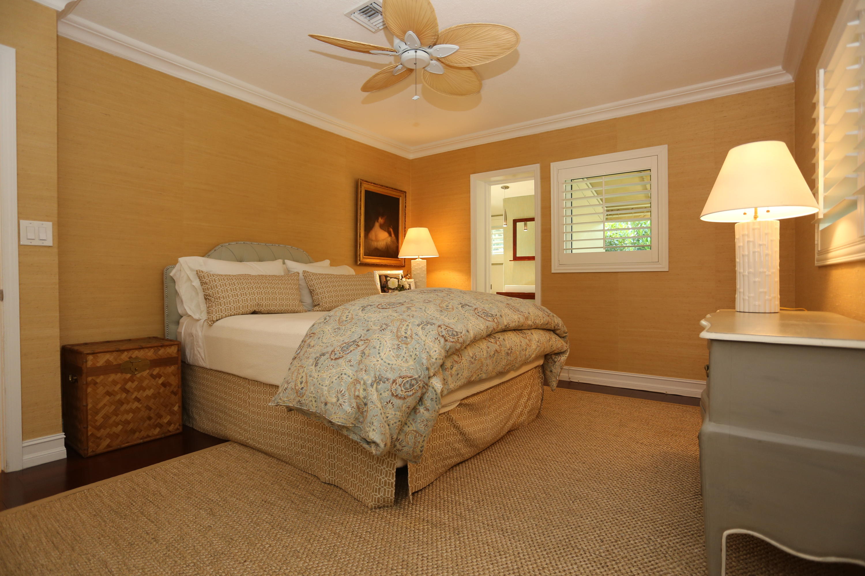4310 Northeast 23rd Terrace Lighthouse Point, FL 33064 - Photo 12 of 22 029 bedroom