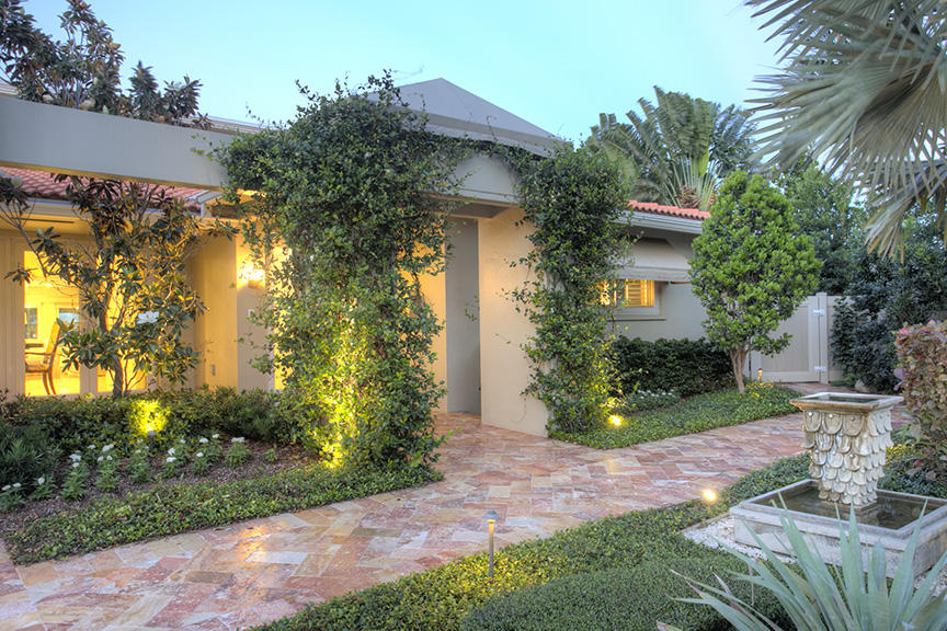 4310 Northeast 23rd Terrace Lighthouse Point, FL 33064 - Photo 19 of 22 014 front dusk