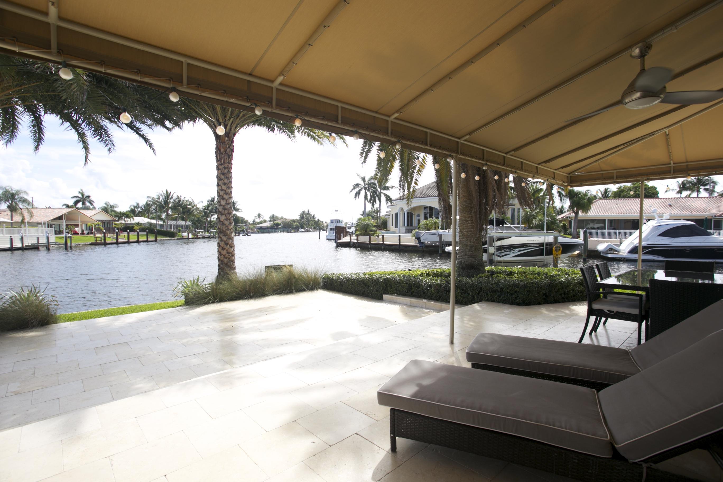 4310 Northeast 23rd Terrace Lighthouse Point, FL 33064 - Photo 2 of 22 007 day back patio