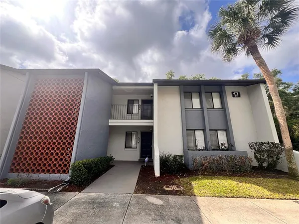 $2,050 | 17 Escondido Circle, Unit 239, Altamonte Springs, FL 32701