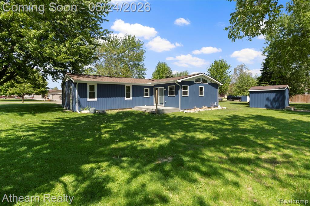 5460 North Henderson Road Davison, MI 48423 - Photo 31 of 33