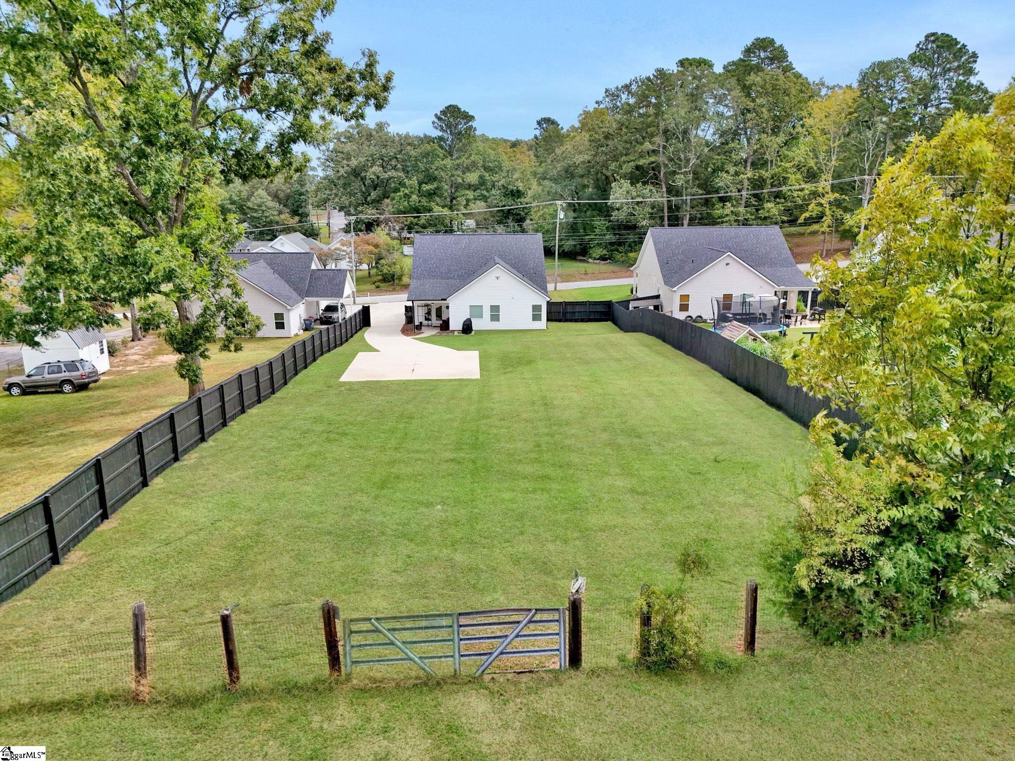 714 Chestnut Street Laurens, SC 29360 - Photo 47 of 50