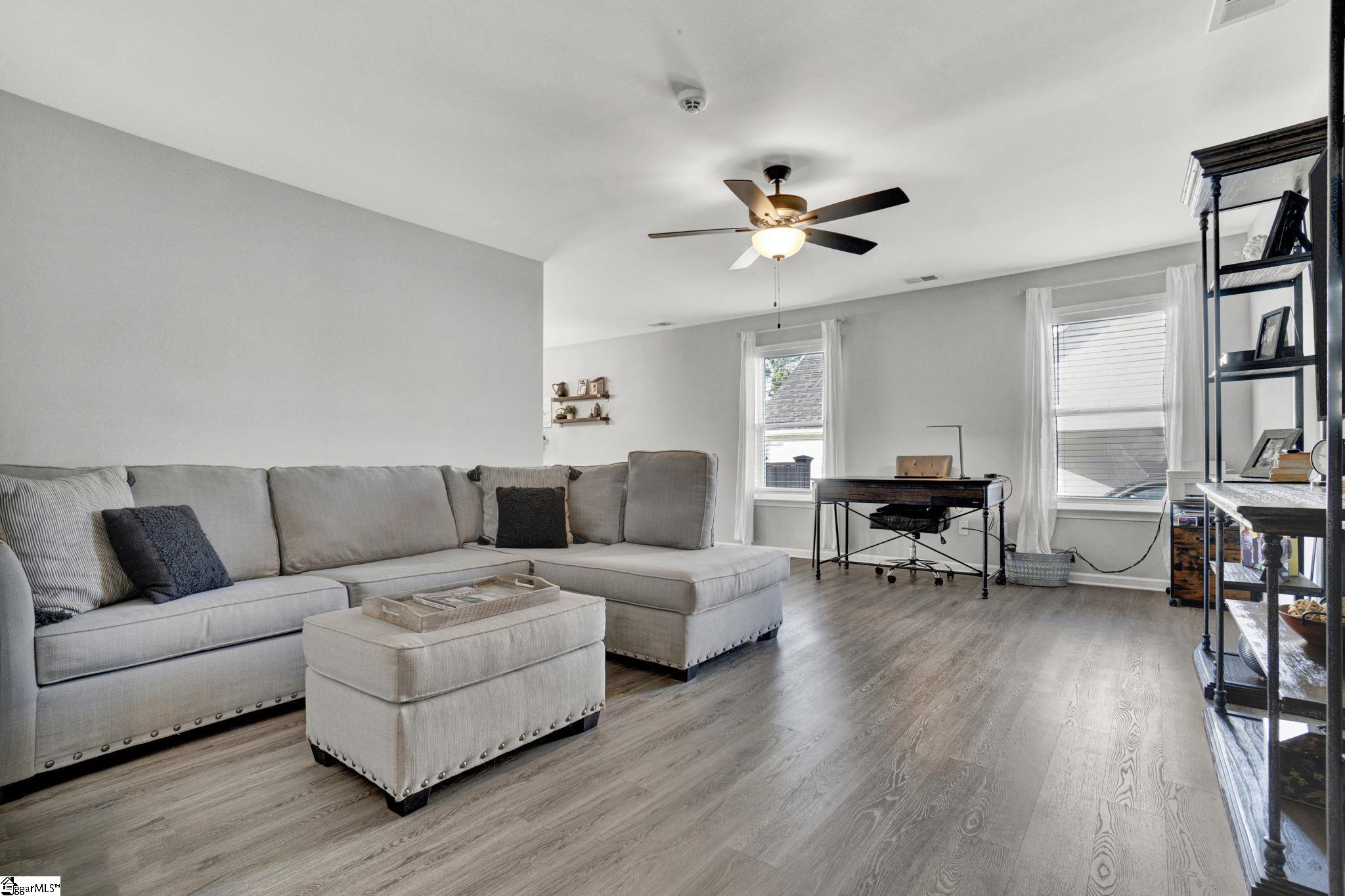 714 Chestnut Street Laurens, SC 29360 - Photo 7 of 50