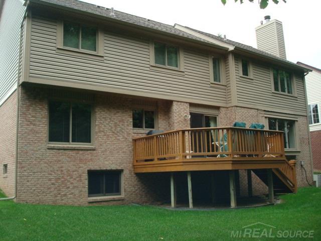 3627 Joshua Drive Rochester Hills, MI 48307 - Photo 2 of 28