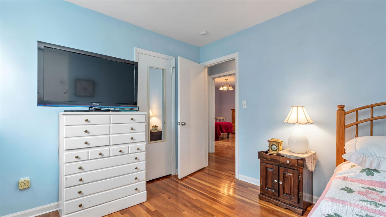 77-89 Parkside Road Plainfield, NJ 07060 - Photo 15 of 42 a living room with furniture and flat screen tv