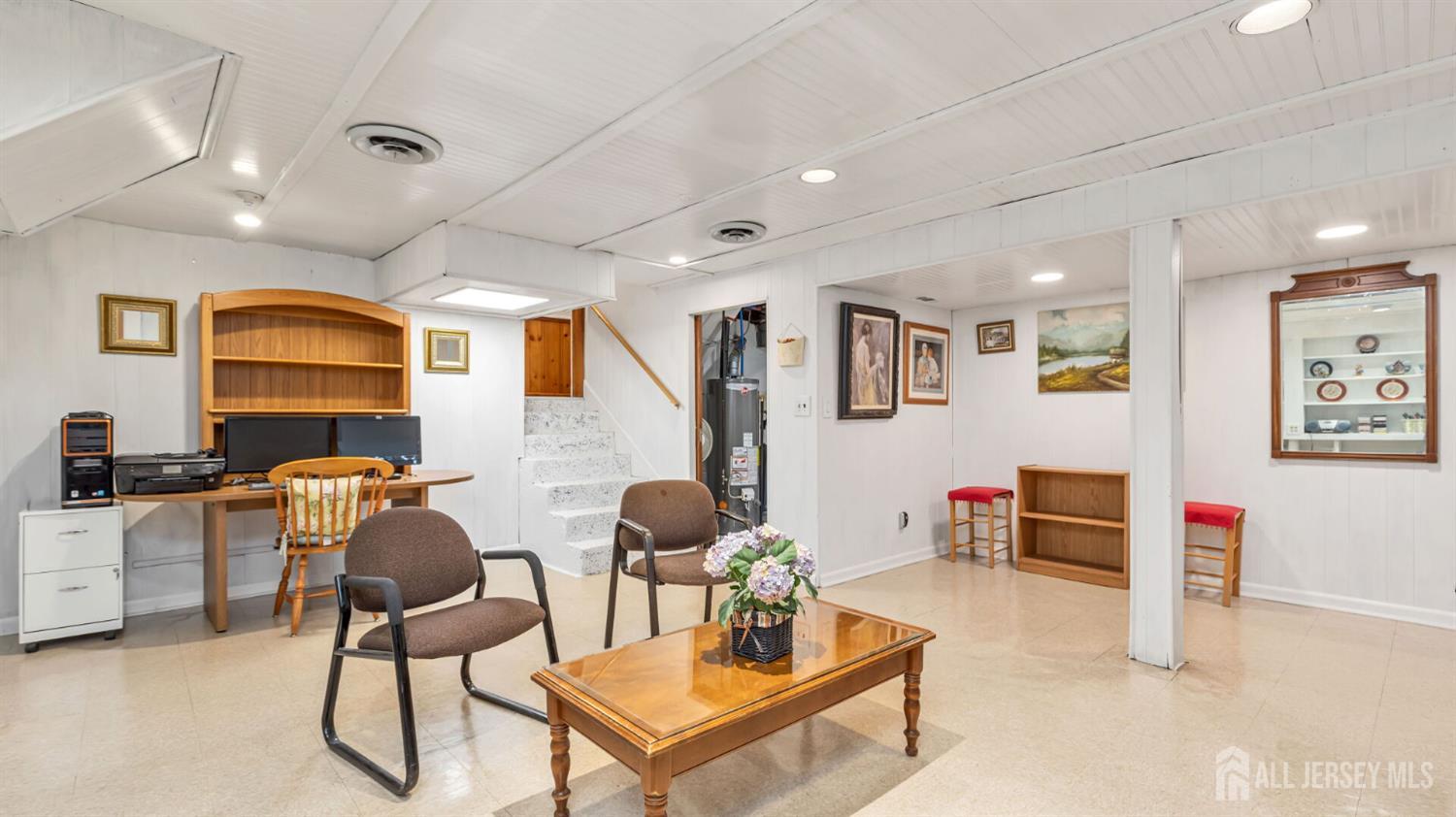 77-89 Parkside Road Plainfield, NJ 07060 - Photo 29 of 42 a living room with furniture