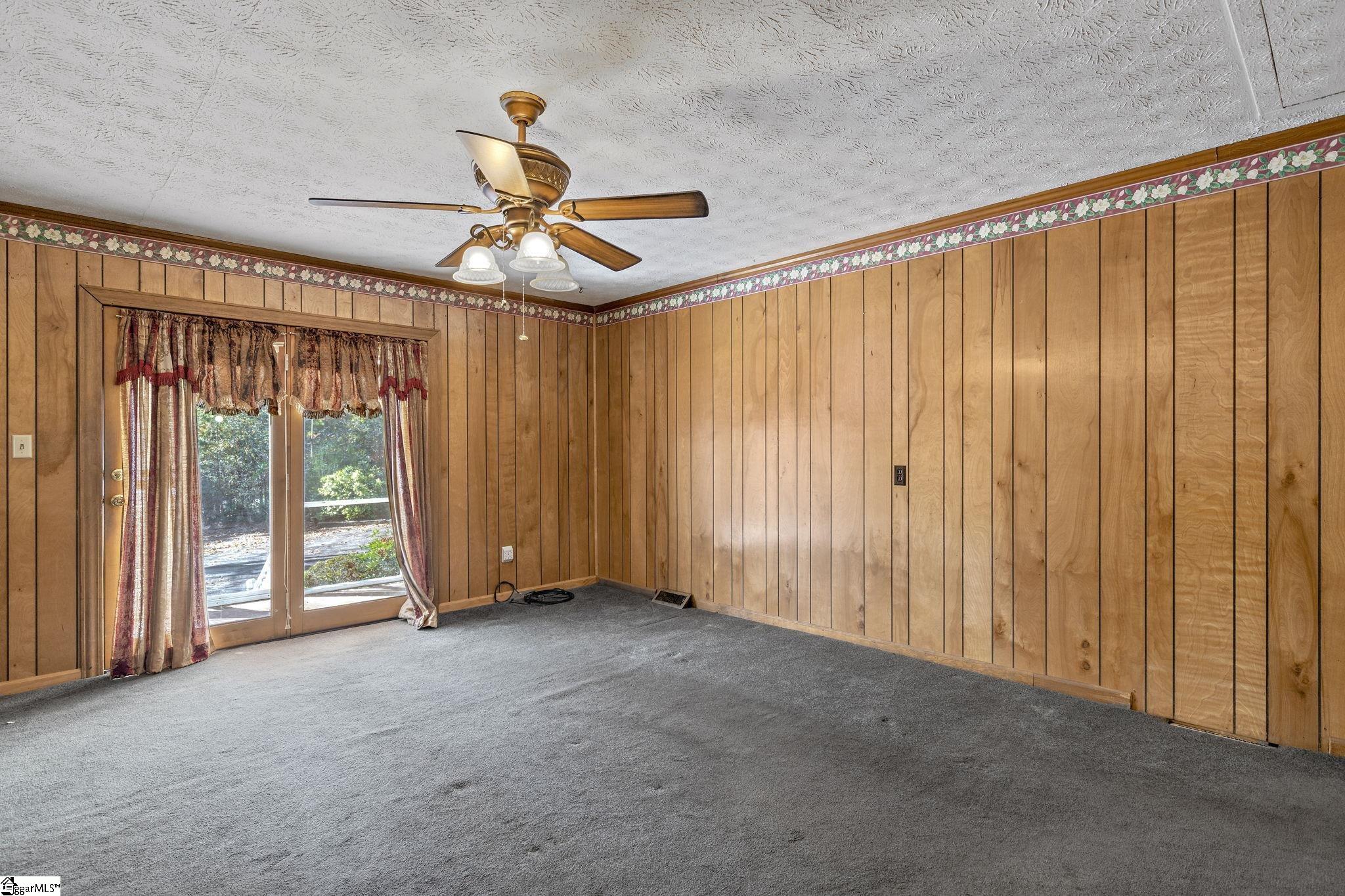 1610 Saluda Dam Road Easley, SC 29640 - Photo 10 of 40