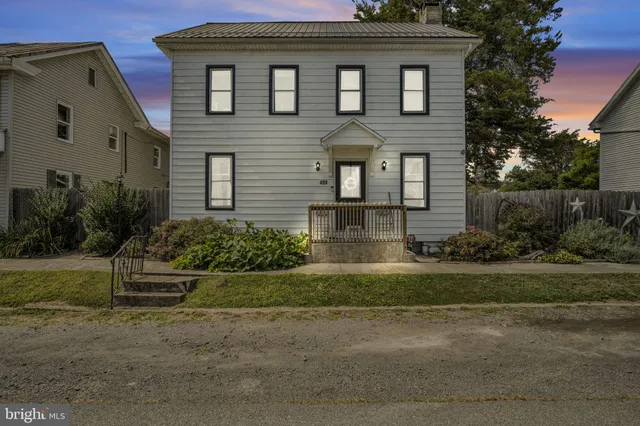 $235,000 | 408 South Market Street, Liverpool, PA 17045