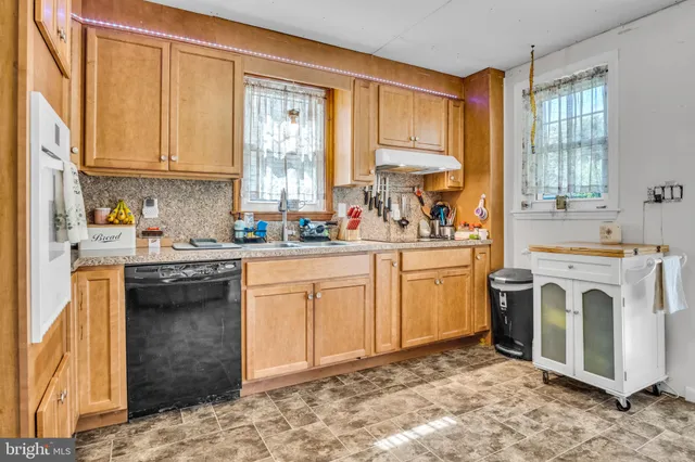 $235,000 | 408 South Market Street, Liverpool, PA 17045