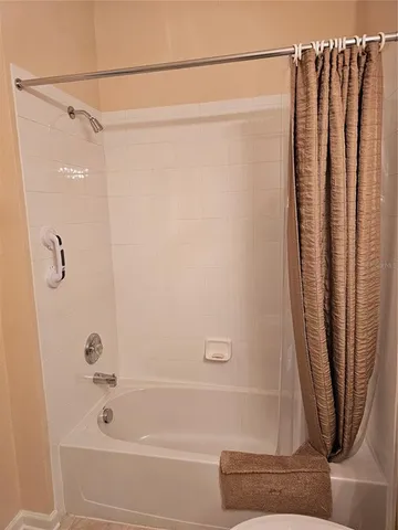 $235,000 | 6100 Stevenson Drive, Unit 104, Orlando, FL 32835