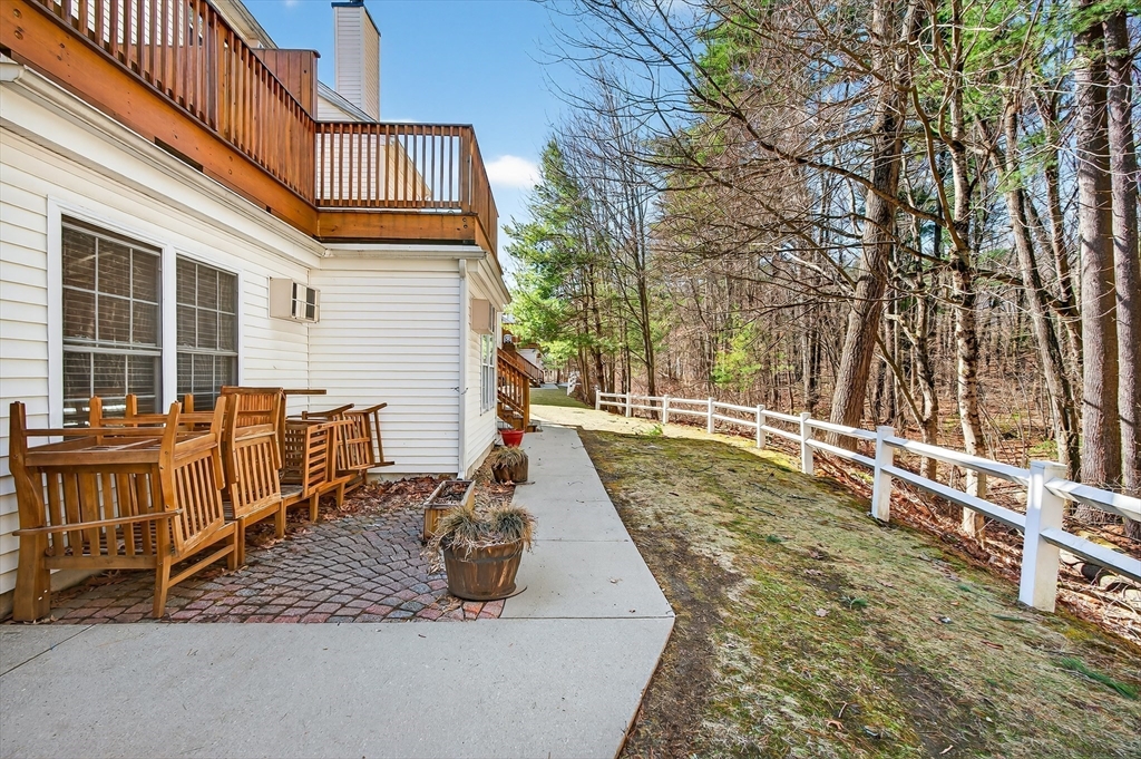 111 Berrington Road, Unit 111 Leominster, MA 01453 - Photo 19 of 24