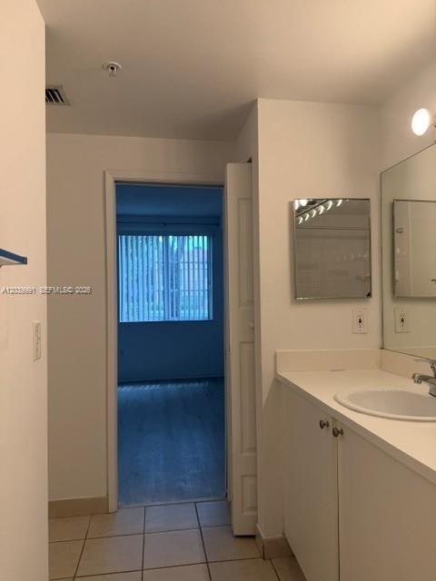 8030 North Nob Hill Road, Unit 102 Tamarac, FL 33321 - Photo 16 of 18