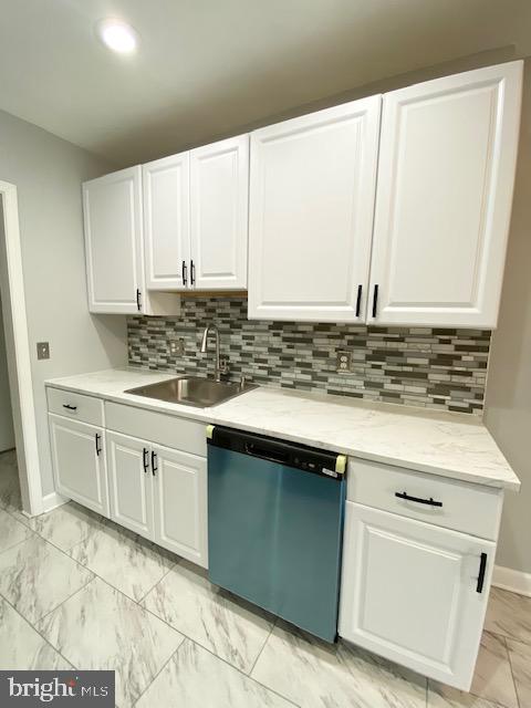 11605 Stoneview Square, Unit 65/22C Reston, VA 20191 - Photo 2 of 9 KITCHEN