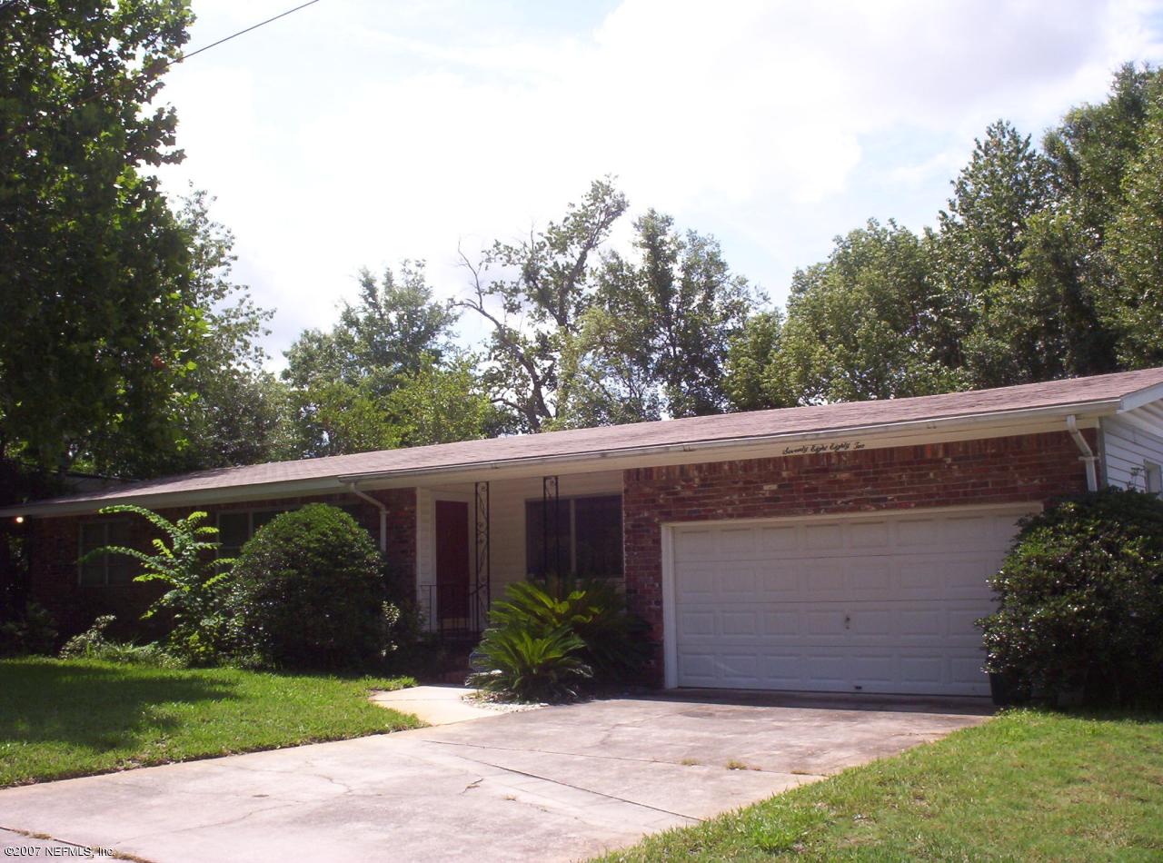 7882 Wildwood Road Jacksonville, FL 32211 - Photo 1 of 10 Front