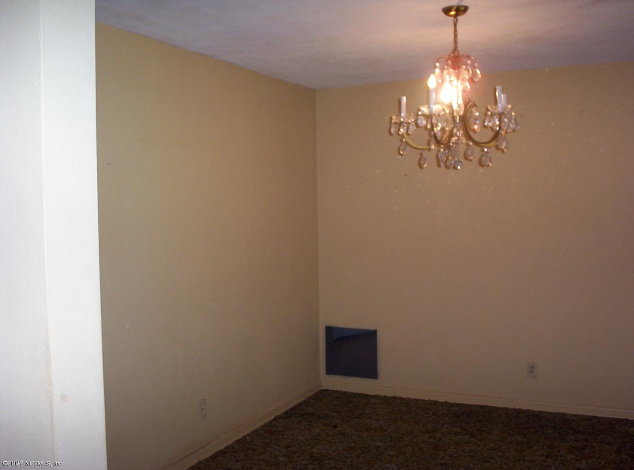 7882 Wildwood Road Jacksonville, FL 32211 - Photo 5 of 10 Dining Room