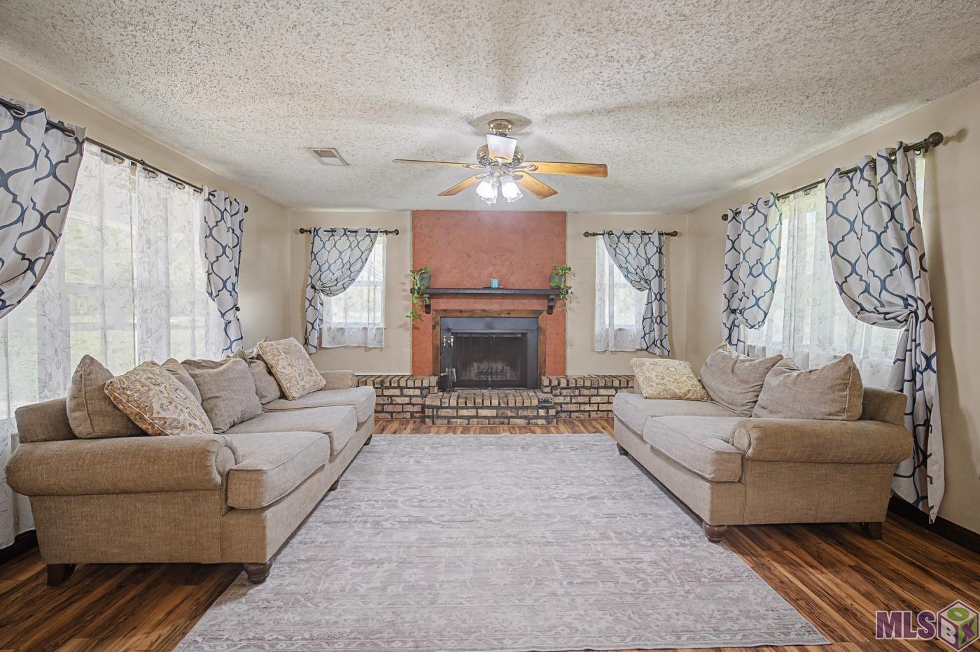 11911 McCullough Road Zachary, LA 70791 - Photo 2 of 26