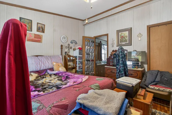 $194,900 | 419 South Capital Avenue, Athens, MI 49011