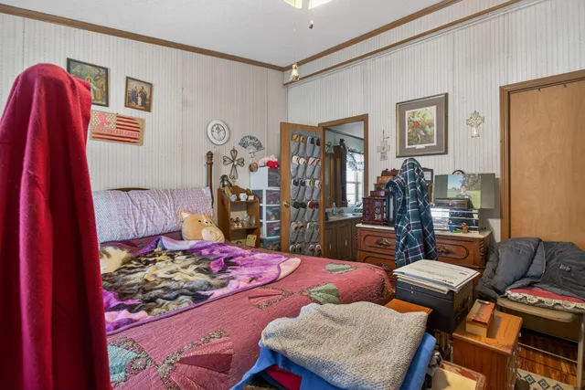 $199,900 | 419 South Capital Avenue, Athens, MI 49011