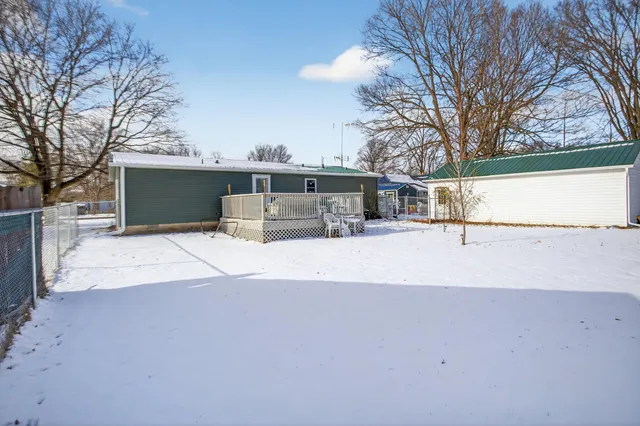 $199,900 | 419 South Capital Avenue, Athens, MI 49011