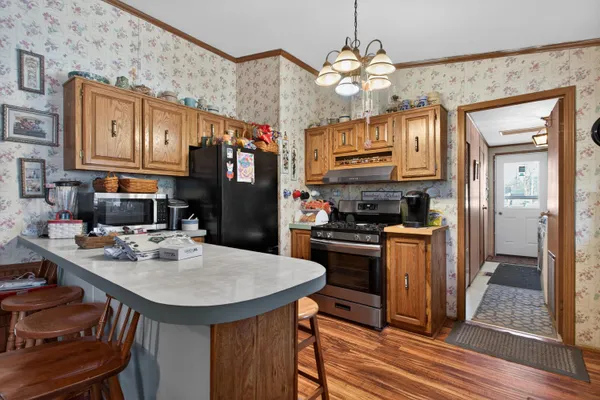 $194,900 | 419 South Capital Avenue, Athens, MI 49011