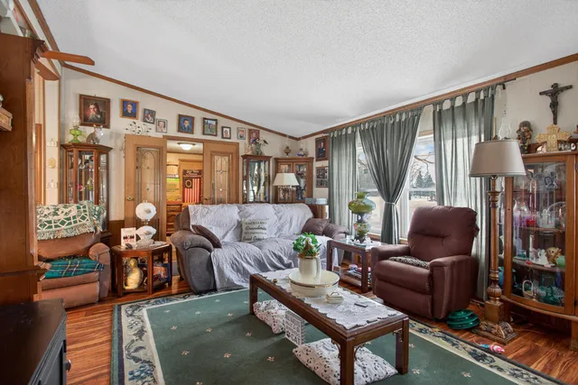 $199,900 | 419 South Capital Avenue, Athens, MI 49011