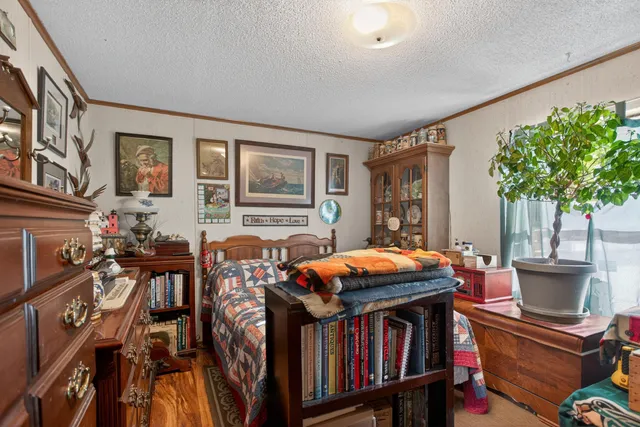 $199,900 | 419 South Capital Avenue, Athens, MI 49011